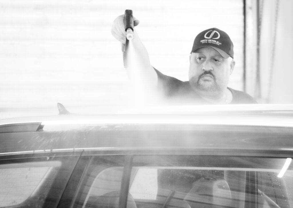 The first rinse of the car