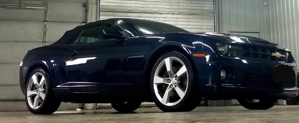 Classic Dark Blue Mustang